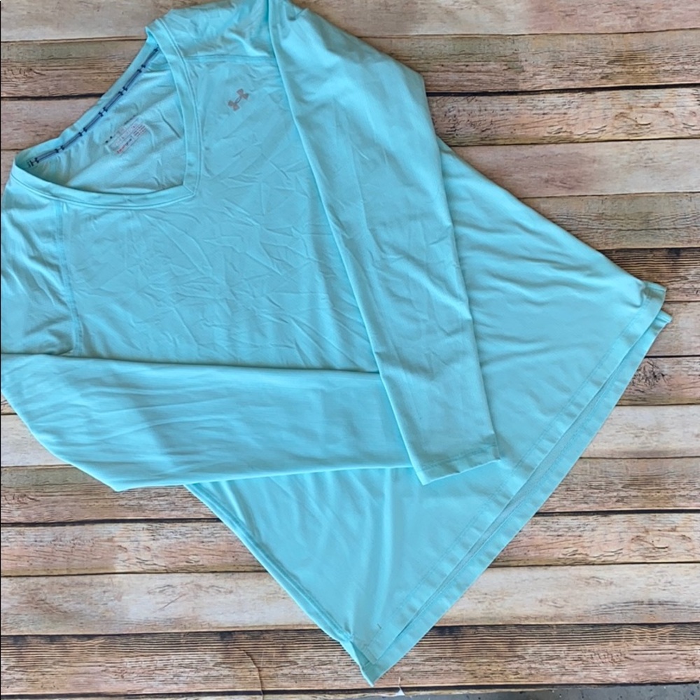 Under armor shirt